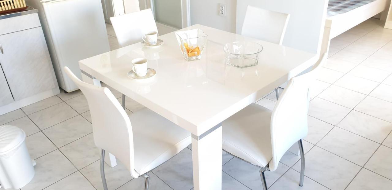 The White Apartment Ohrida Exterior foto